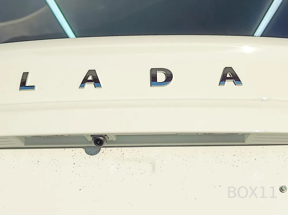 ������ ������� ���� Lada Vesta AHD1080p 25fps