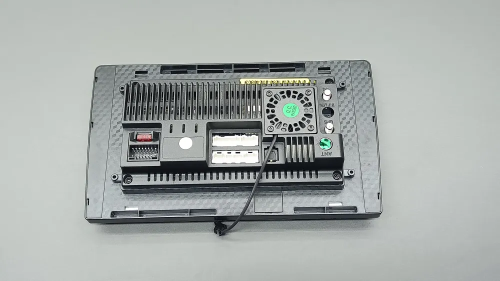 ��������� Android 9 ����� 3+32 TS18 ������ DSP CARPLAY 4GLTE