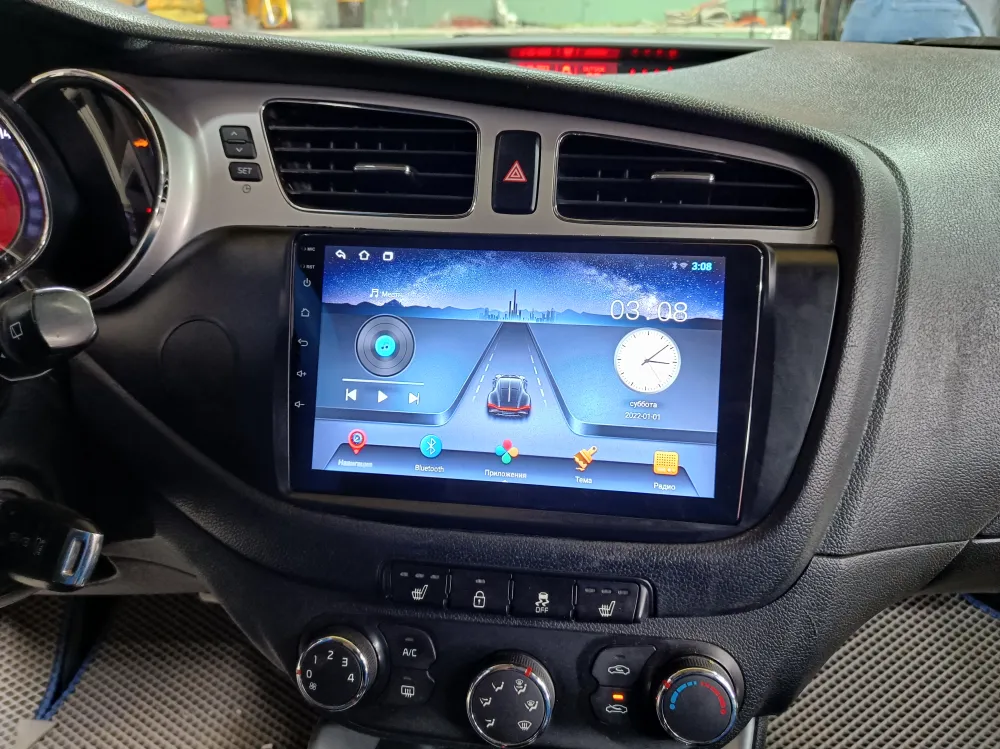 ��������� Kia Ceed 12+ CC3L  4+64