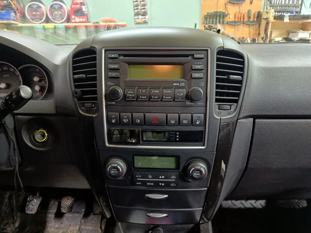 ��������� Kia Sorento 2 TS7 1+32