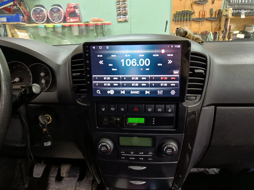 ��������� Kia Sorento 2 TS7 2+32 + ������ AHD