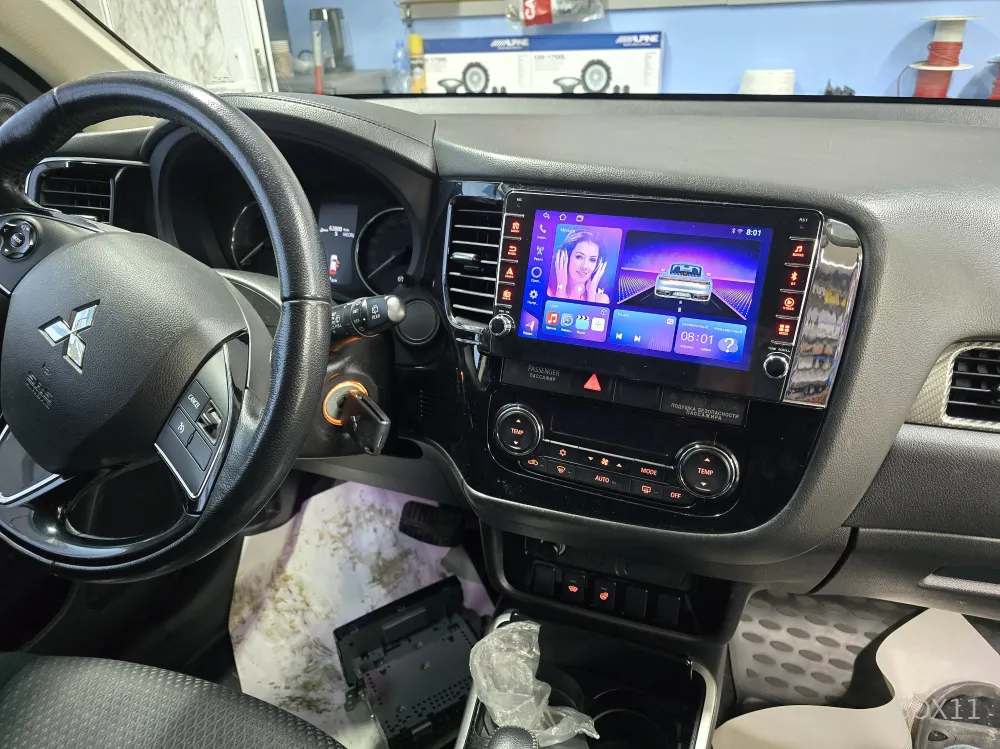 ��������� Mitsubishi Outlander 3 TS7 2+32 9* ������