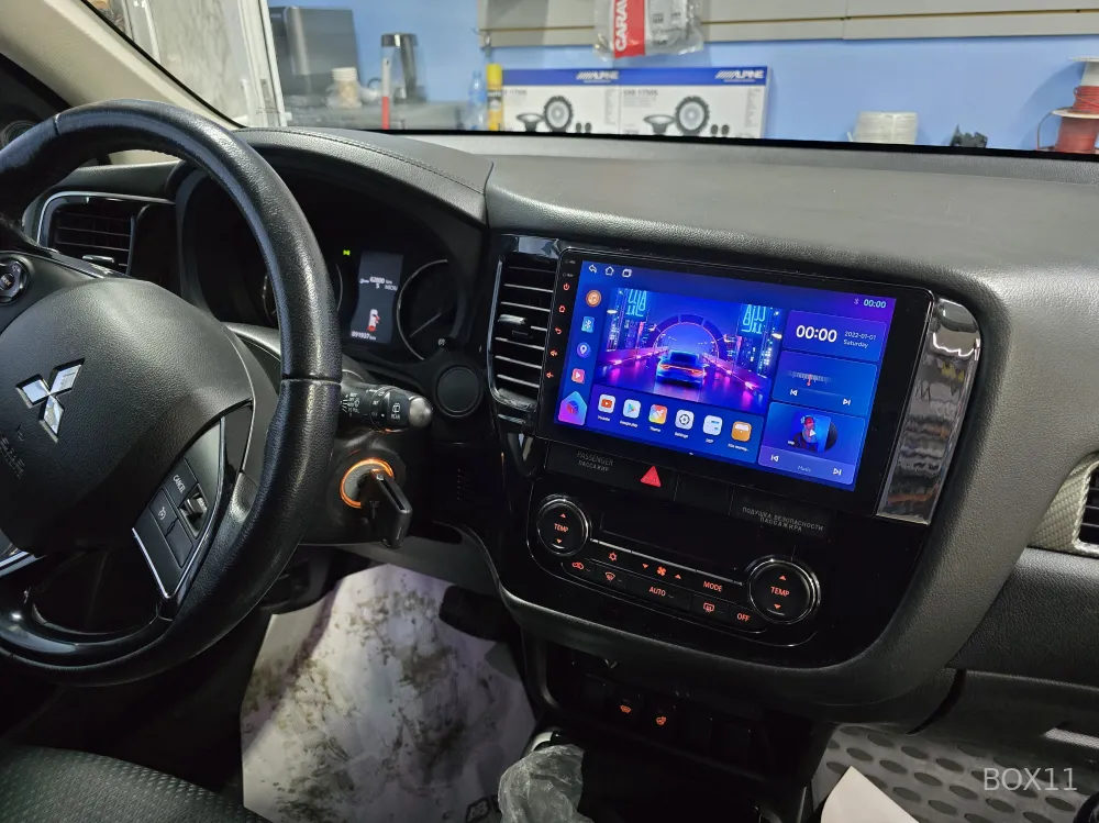 ��������� Mitsubishi Outlander 3 8163 2+32 9*