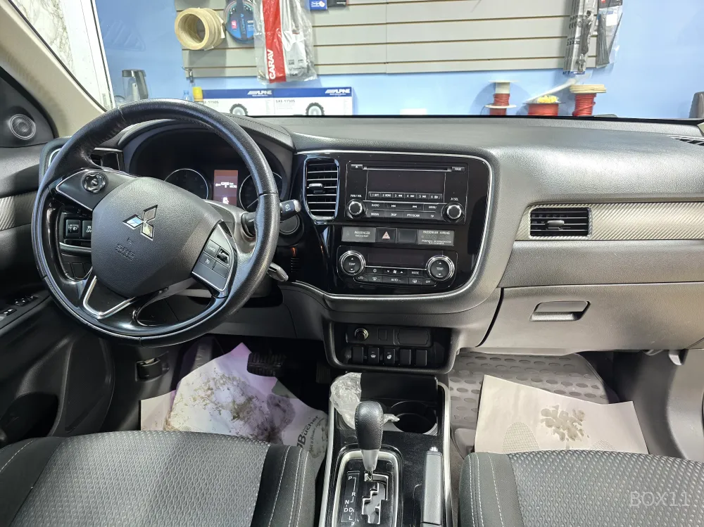 ��������� Mitsubishi Outlander 3 TS18 2+32 9* ������