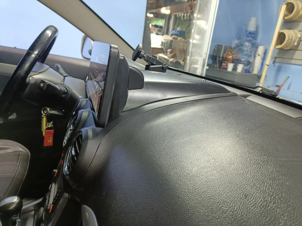 ��������� Opel Antara LUX T100 2+32 12.3*