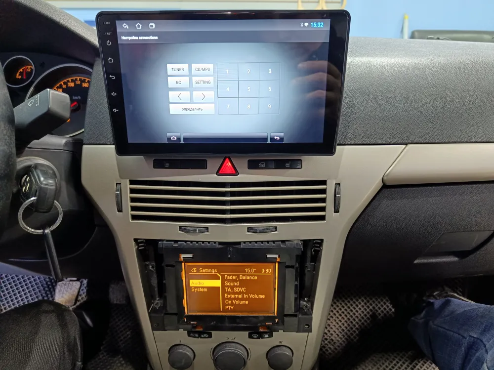 ���������� ����� Opel Astra (H) 2004-2010 9* ������� �������  22-1655